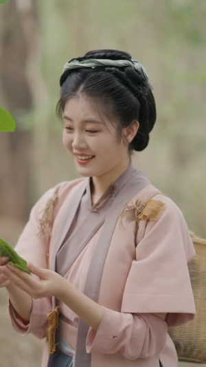 灾荒年,小农女有满仓鱼肉